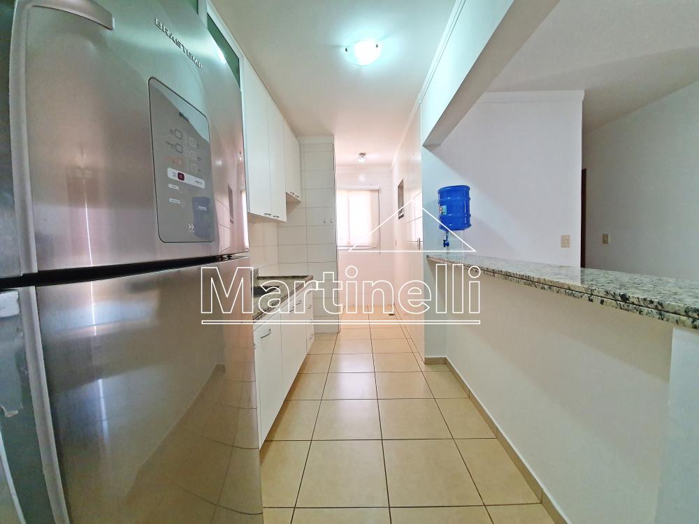 Alugar Apartamento / Padr&atilde;o em Ribeir&atilde;o Preto R$ 1.200,00 - Foto 4