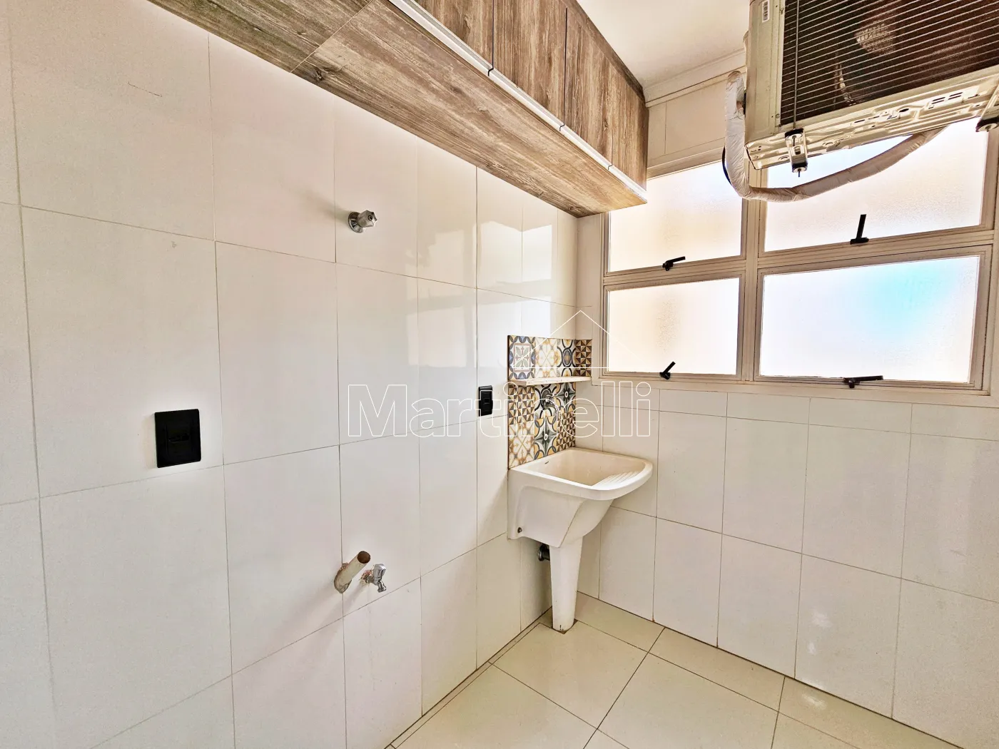 Alugar Apartamento / Padr&atilde;o em Ribeir&atilde;o Preto R$ 1.750,00 - Foto 7