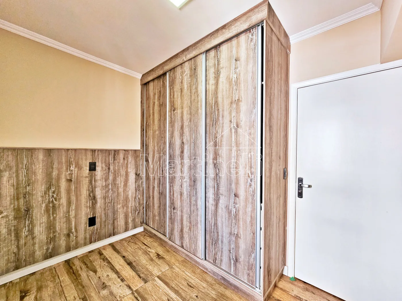 Alugar Apartamento / Padr&atilde;o em Ribeir&atilde;o Preto R$ 1.750,00 - Foto 11