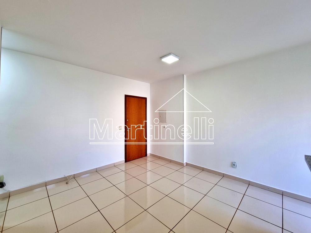 Alugar Apartamento / Padr&atilde;o em Ribeir&atilde;o Preto R$ 1.000,00 - Foto 4