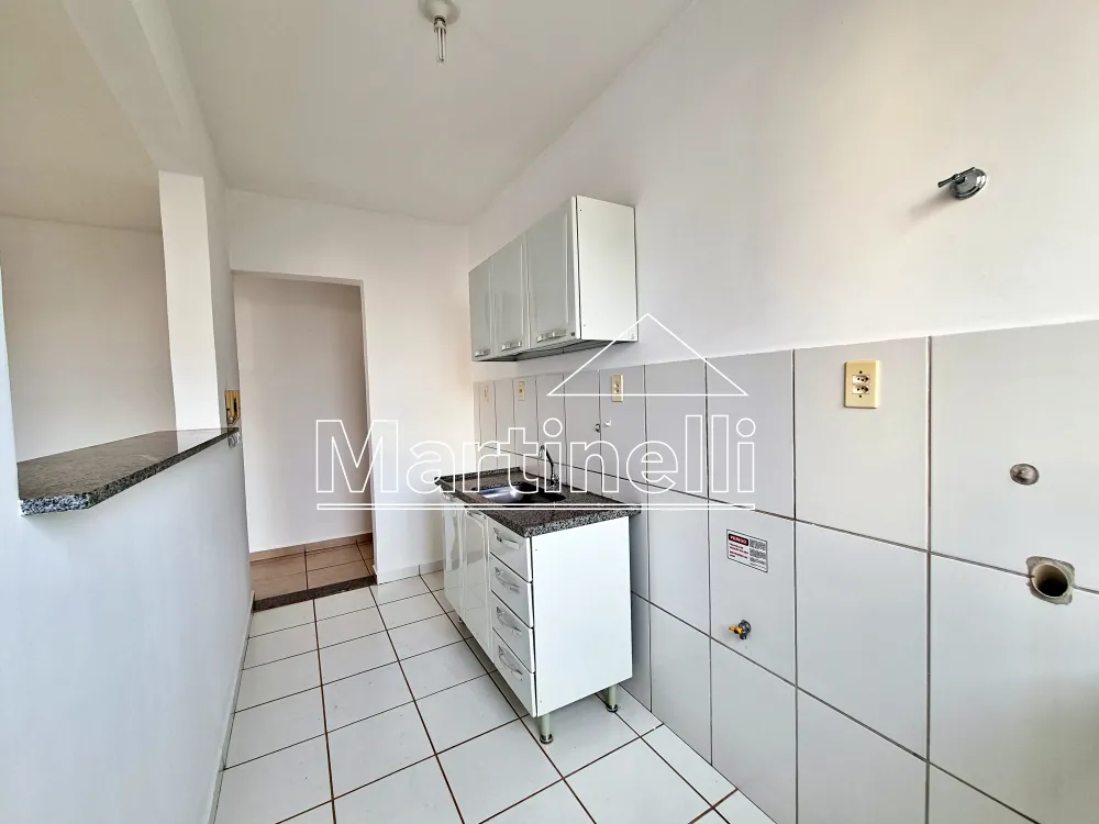 Alugar Apartamento / Padr&atilde;o em Ribeir&atilde;o Preto R$ 800,00 - Foto 4