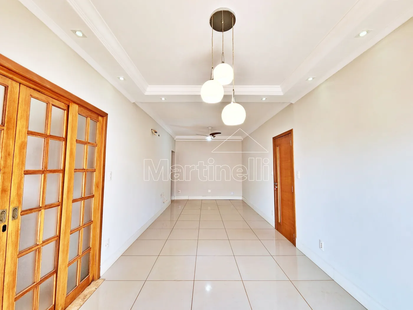 Alugar Apartamento / Padr&atilde;o em Ribeir&atilde;o Preto R$ 1.500,00 - Foto 3