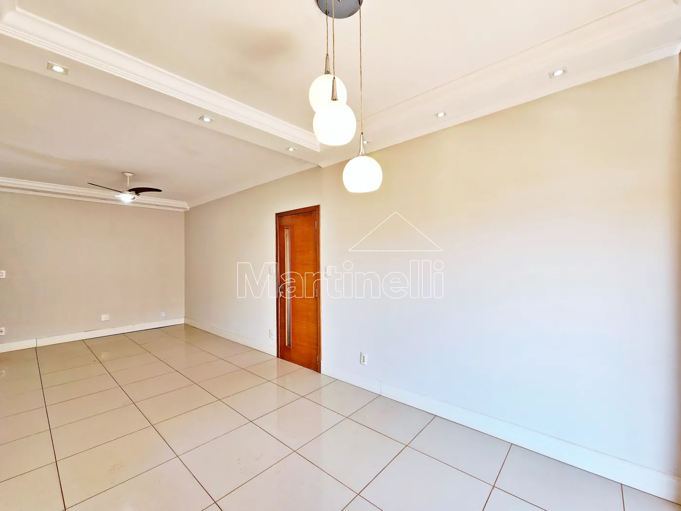 Alugar Apartamento / Padr&atilde;o em Ribeir&atilde;o Preto R$ 1.500,00 - Foto 5