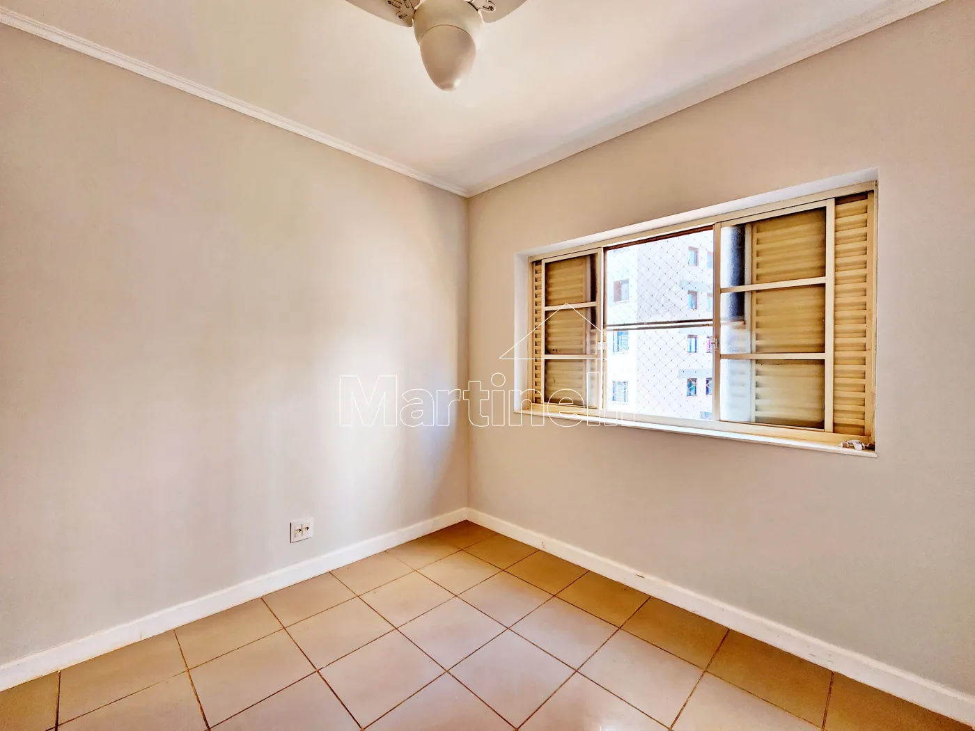 Alugar Apartamento / Padr&atilde;o em Ribeir&atilde;o Preto R$ 1.500,00 - Foto 17