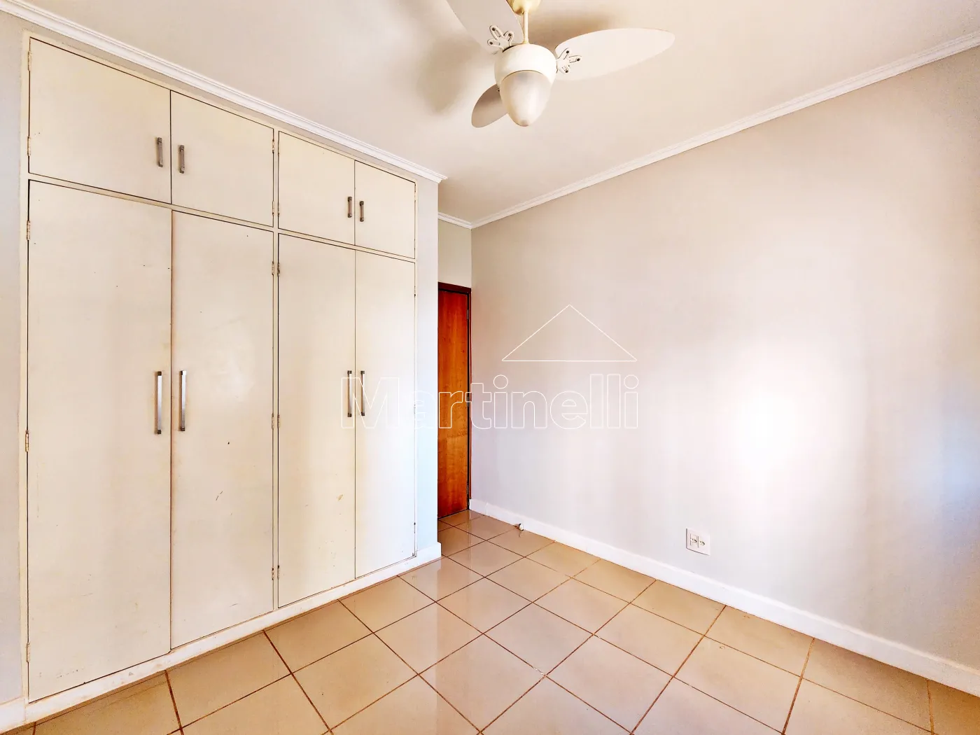 Alugar Apartamento / Padr&atilde;o em Ribeir&atilde;o Preto R$ 1.500,00 - Foto 18