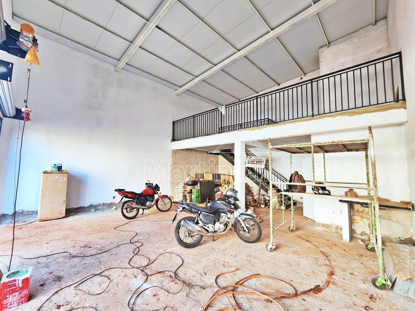 Alugar Comercial / Sal&atilde;o em Ribeir&atilde;o Preto R$ 5.500,00 - Foto 1