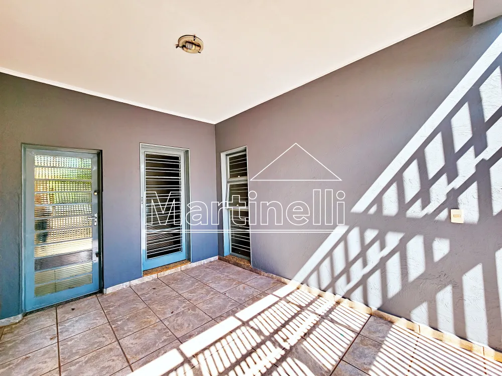 Comprar Casa / Sobrado Padr&atilde;o em Ribeir&atilde;o Preto R$ 430.000,00 - Foto 2