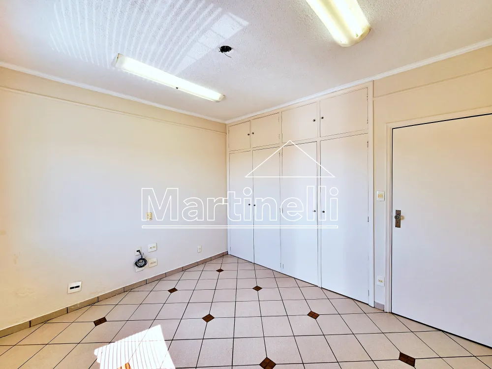 Comprar Casa / Sobrado Padr&atilde;o em Ribeir&atilde;o Preto R$ 430.000,00 - Foto 13