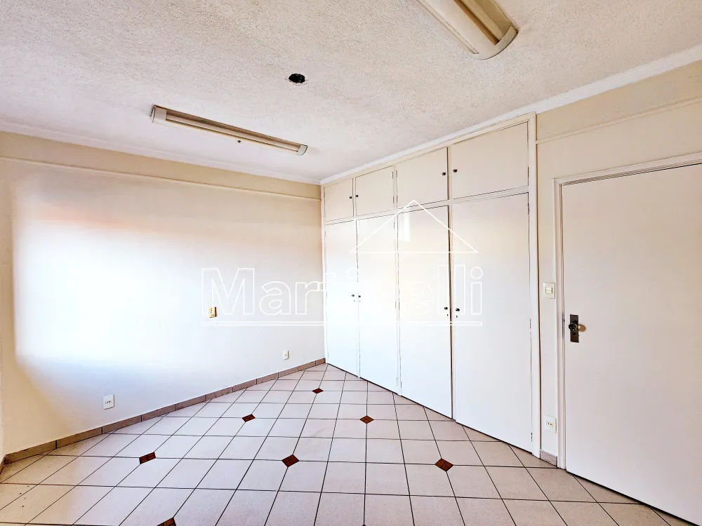 Comprar Casa / Sobrado Padr&atilde;o em Ribeir&atilde;o Preto R$ 430.000,00 - Foto 18