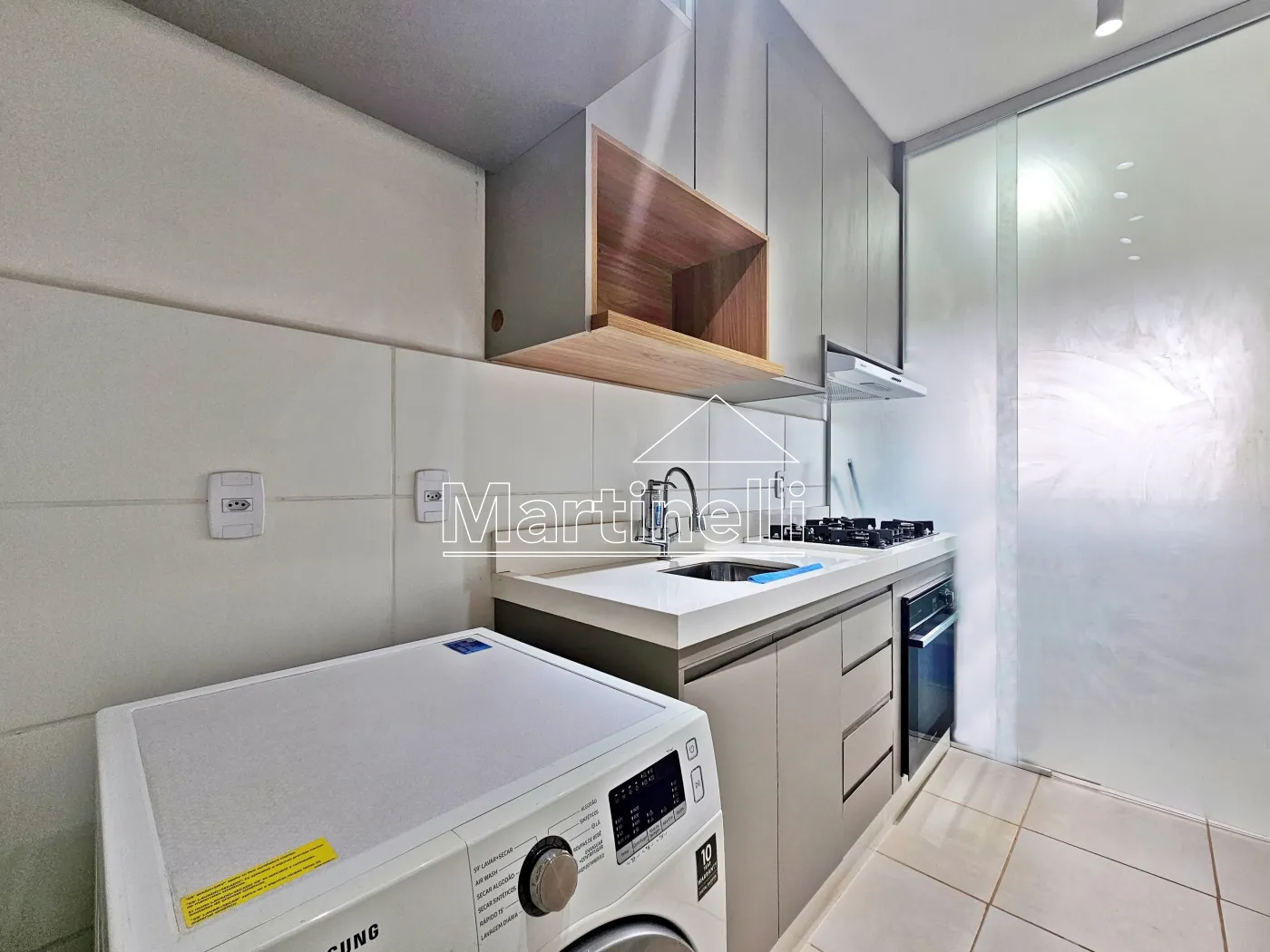 Alugar Apartamento / Padr&atilde;o em Ribeir&atilde;o Preto R$ 1.600,00 - Foto 4