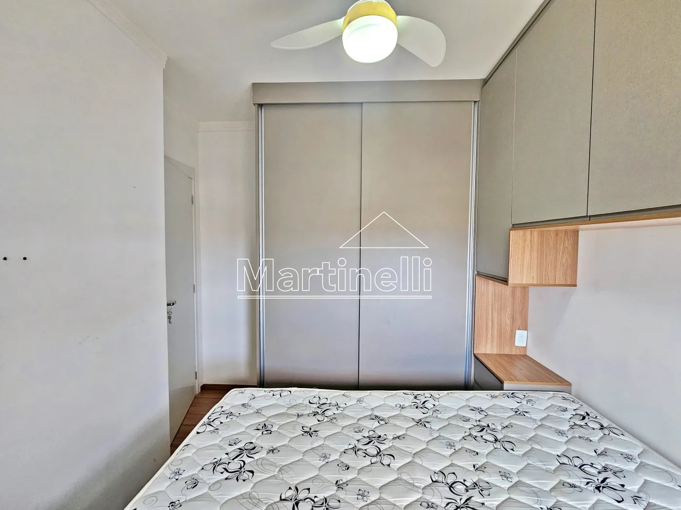Alugar Apartamento / Padr&atilde;o em Ribeir&atilde;o Preto R$ 1.600,00 - Foto 6