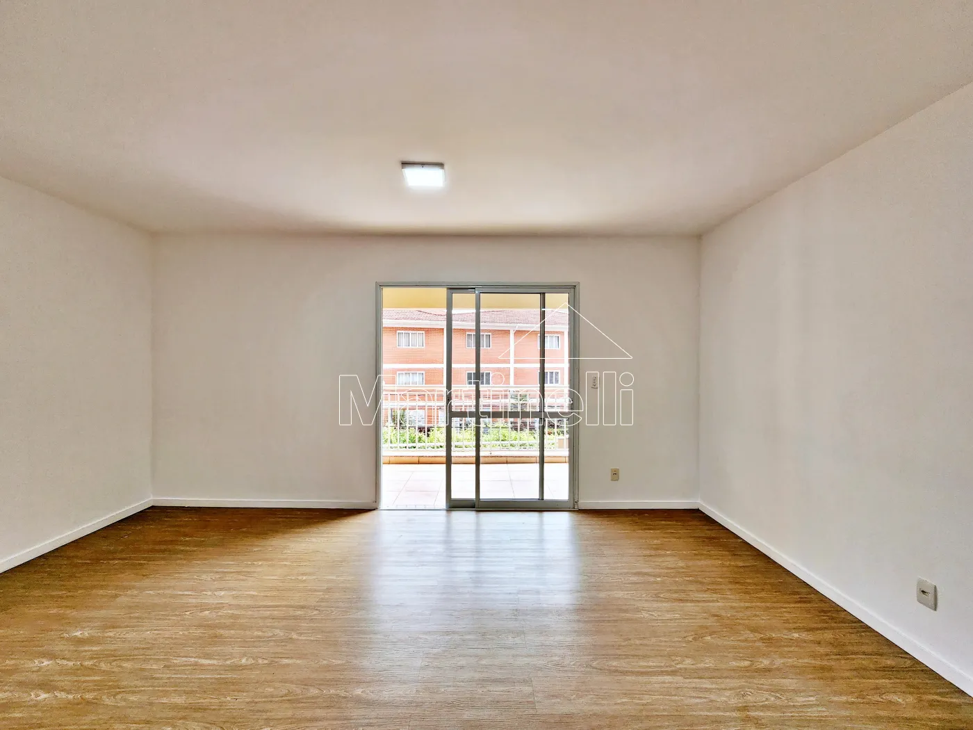 Alugar Apartamento / Padr&atilde;o em Ribeir&atilde;o Preto R$ 2.500,00 - Foto 2