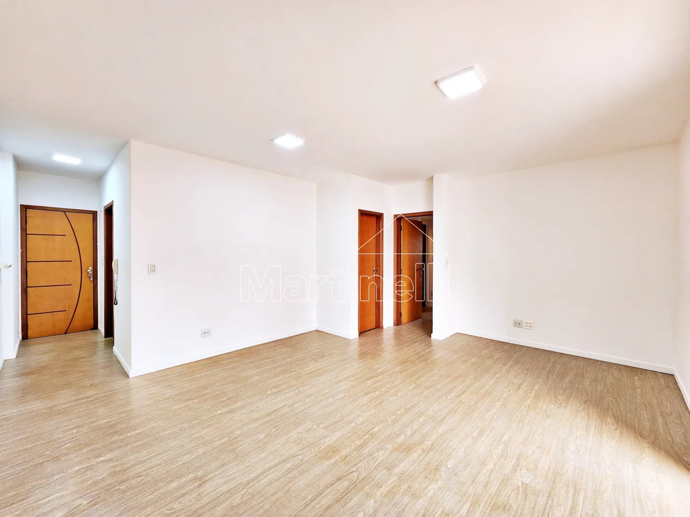 Alugar Apartamento / Padr&atilde;o em Ribeir&atilde;o Preto R$ 2.500,00 - Foto 3