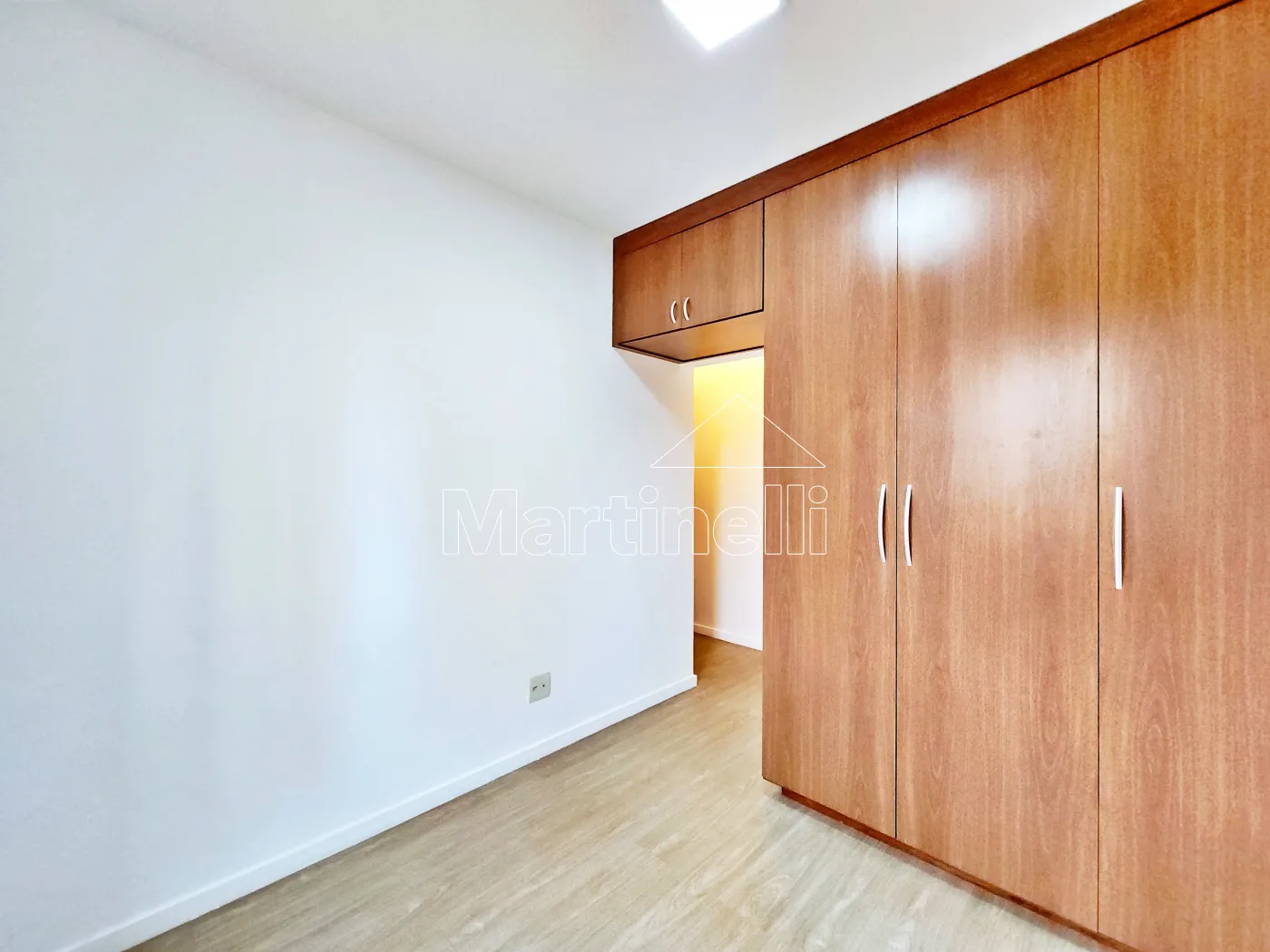 Alugar Apartamento / Padr&atilde;o em Ribeir&atilde;o Preto R$ 2.500,00 - Foto 15