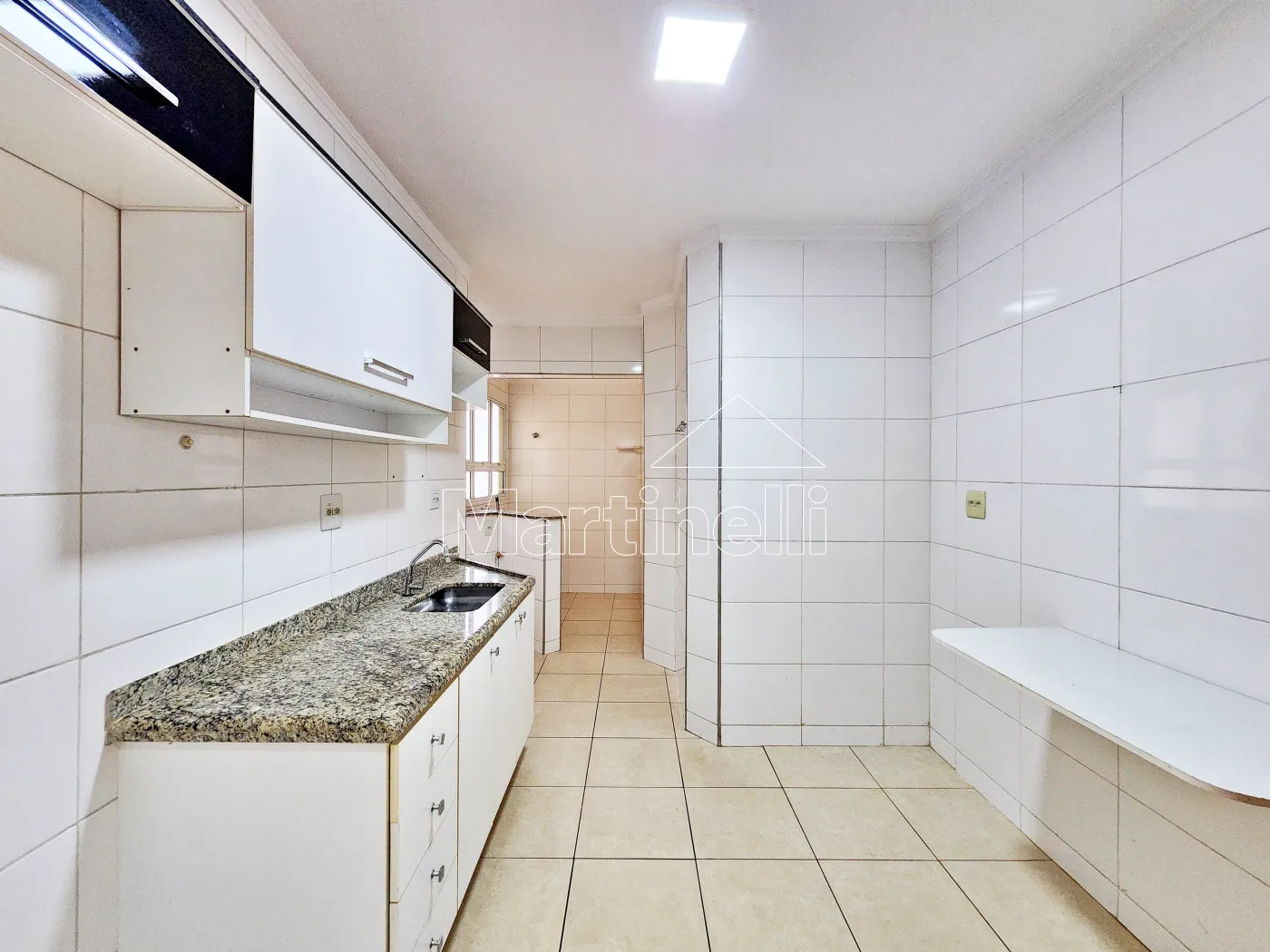 Alugar Apartamento / Padr&atilde;o em Ribeir&atilde;o Preto R$ 2.500,00 - Foto 6