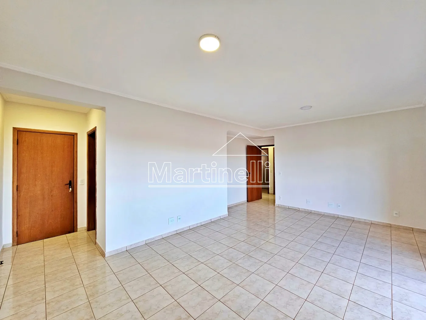 Alugar Apartamento / Padr&atilde;o em Ribeir&atilde;o Preto R$ 1.900,00 - Foto 4