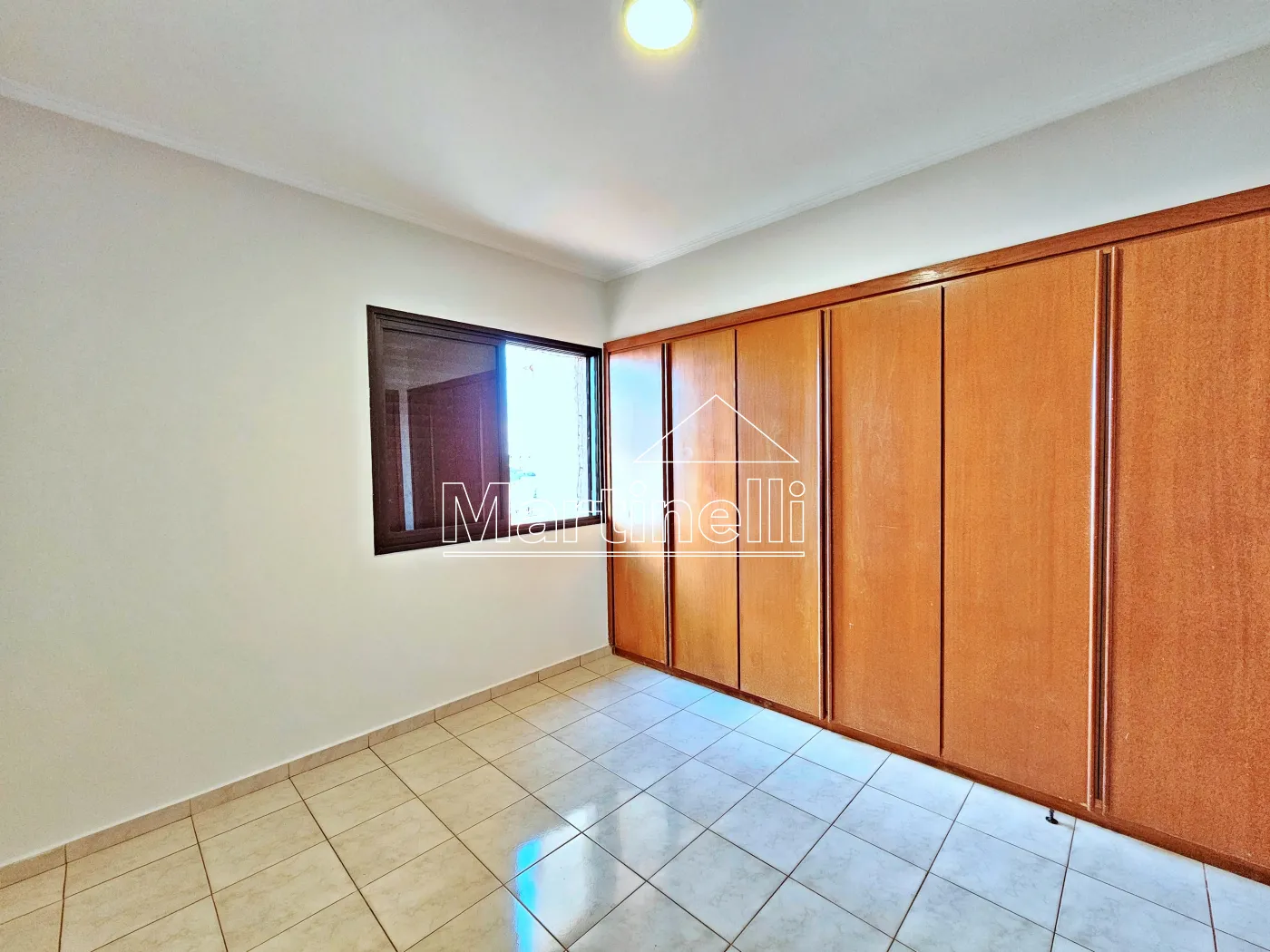 Alugar Apartamento / Padr&atilde;o em Ribeir&atilde;o Preto R$ 1.900,00 - Foto 10