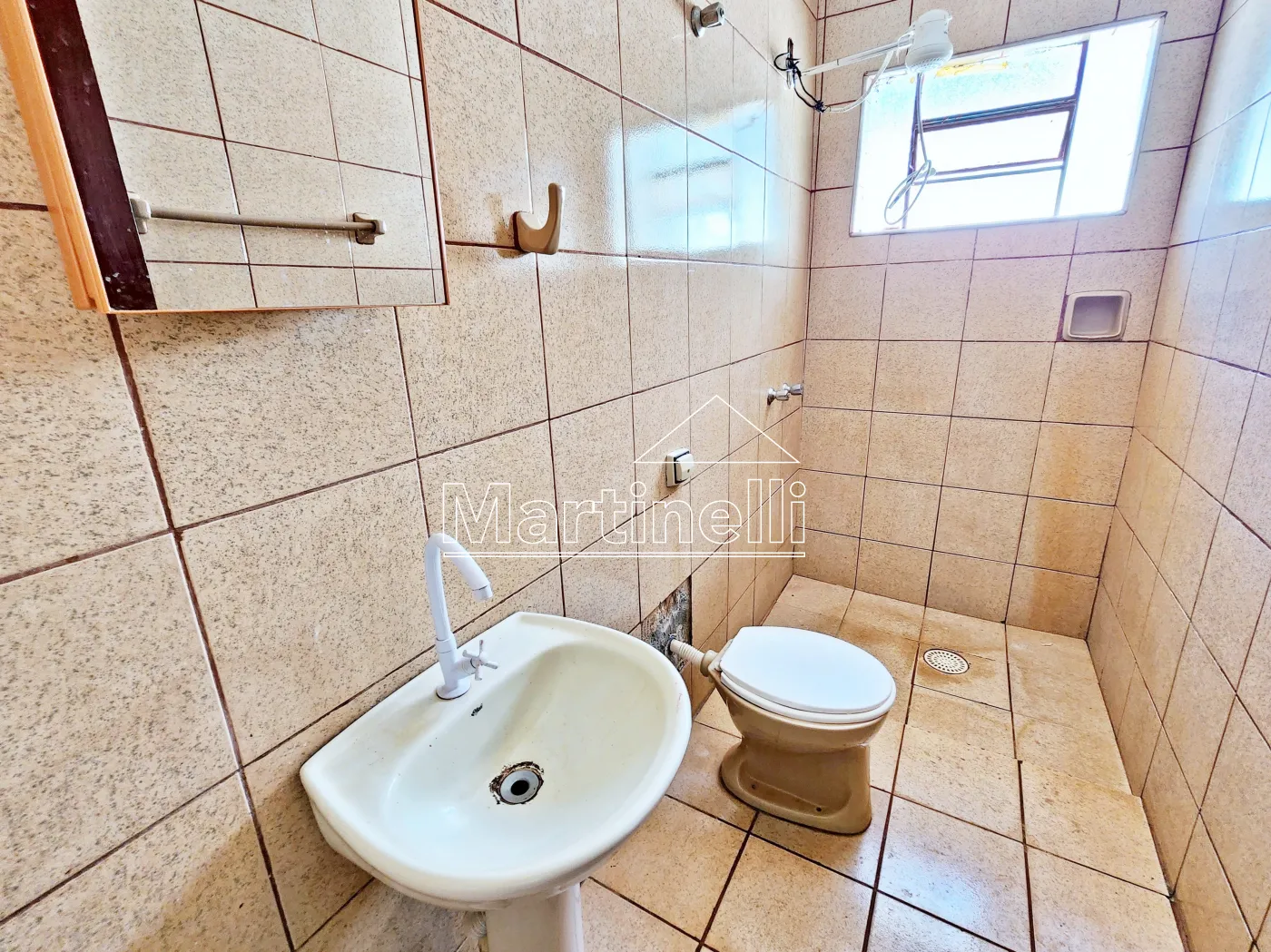 Alugar Casa / T&eacute;rrea Padr&atilde;o em Ribeir&atilde;o Preto R$ 950,00 - Foto 4