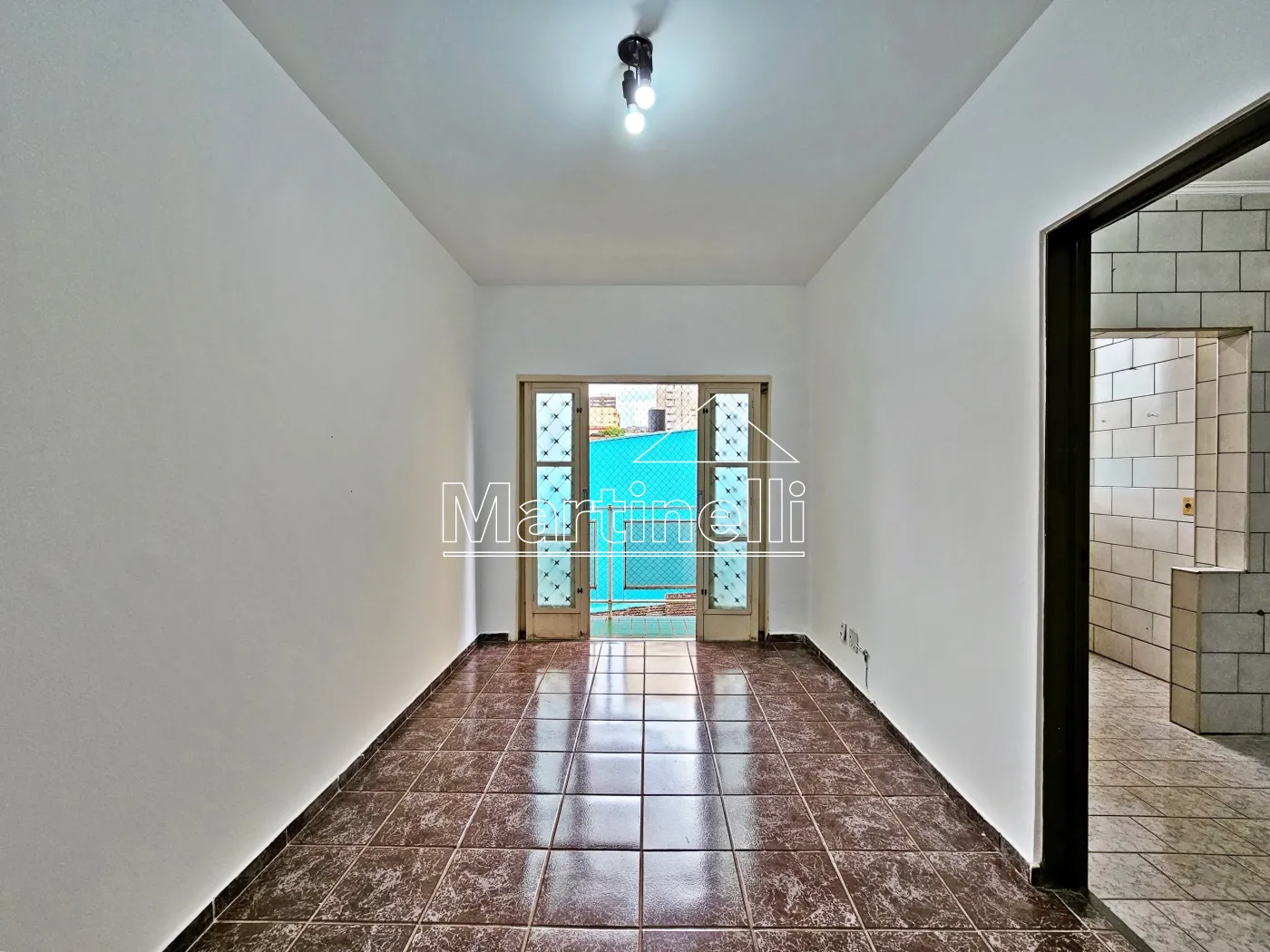 Alugar Apartamento / Padr&atilde;o em Ribeir&atilde;o Preto R$ 800,00 - Foto 1