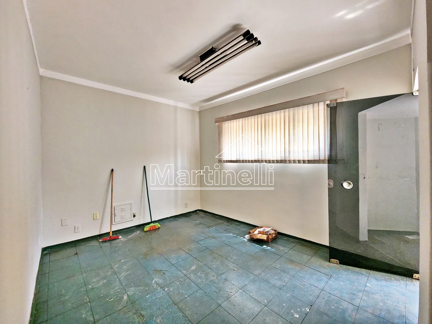 Alugar Comercial / Im&oacute;vel Comercial em Ribeir&atilde;o Preto R$ 2.800,00 - Foto 13