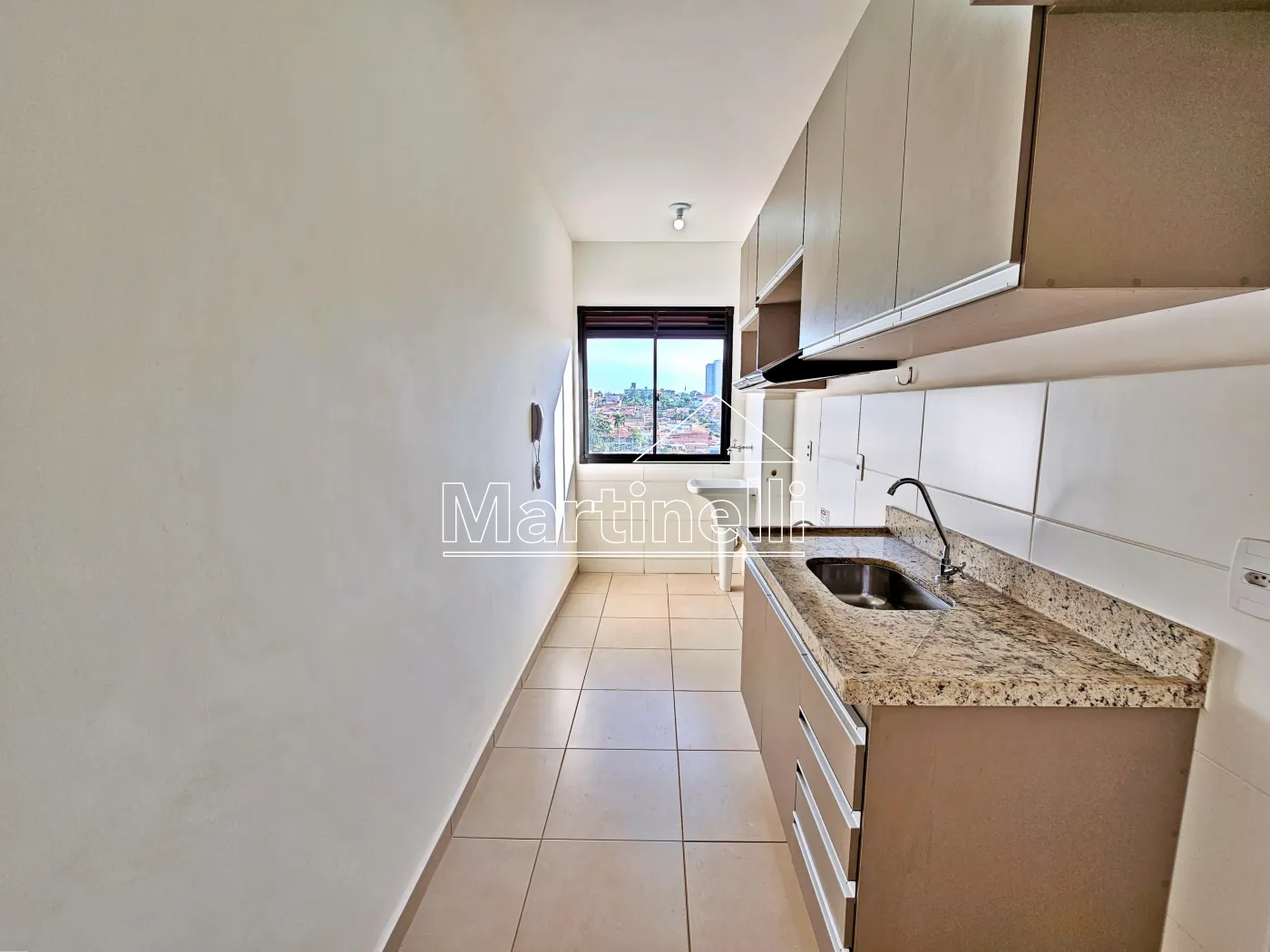 Alugar Apartamento / Padr&atilde;o em Ribeir&atilde;o Preto R$ 1.350,00 - Foto 4