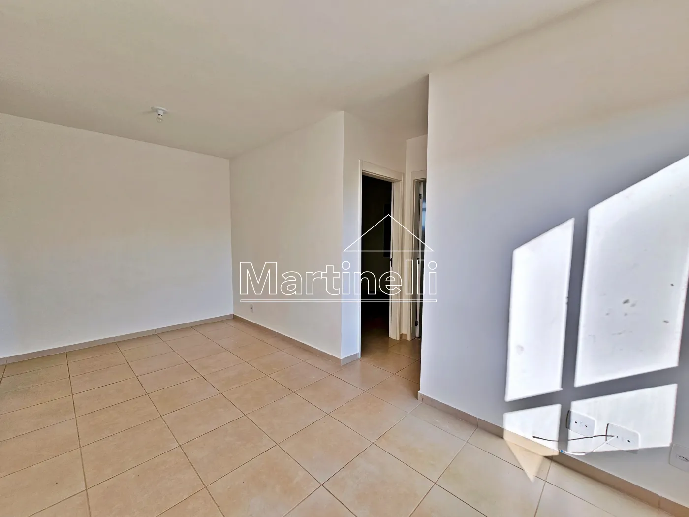 Alugar Apartamento / Padr&atilde;o em Ribeir&atilde;o Preto R$ 1.350,00 - Foto 2