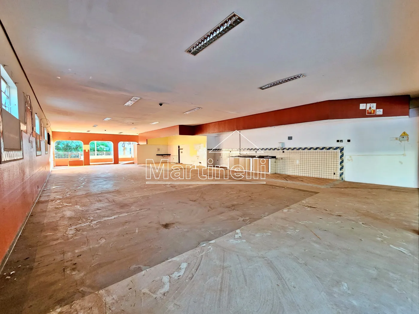 Alugar Comercial / Sal&atilde;o em Ribeir&atilde;o Preto R$ 10.000,00 - Foto 3
