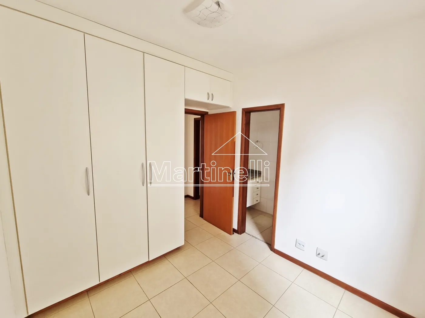 Alugar Apartamento / Padr&atilde;o em Ribeir&atilde;o Preto R$ 2.500,00 - Foto 10