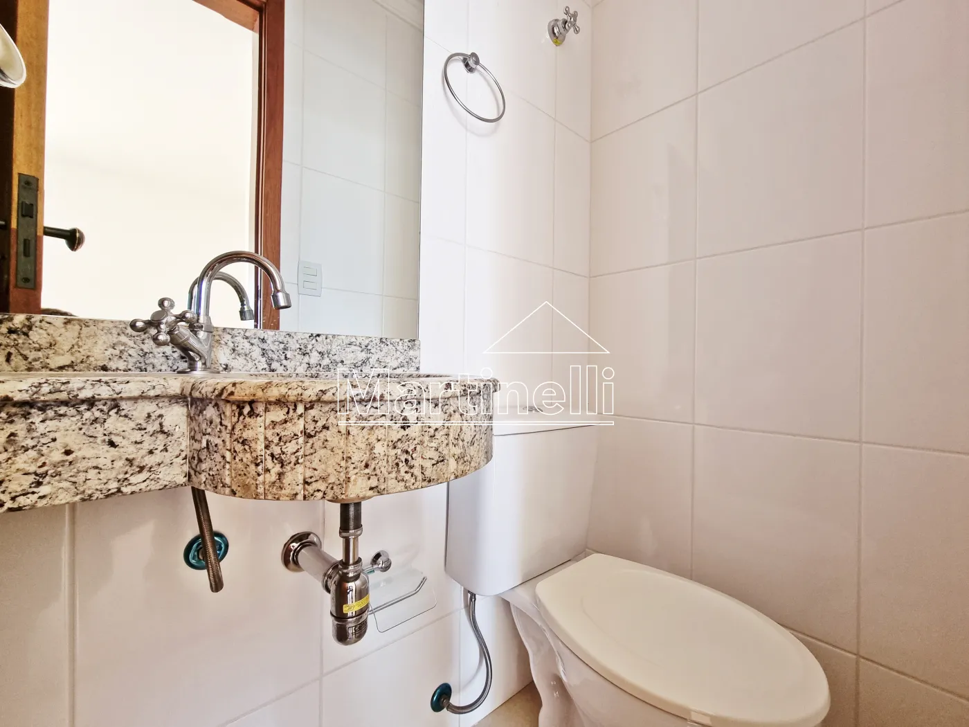 Alugar Apartamento / Padr&atilde;o em Ribeir&atilde;o Preto R$ 2.500,00 - Foto 4