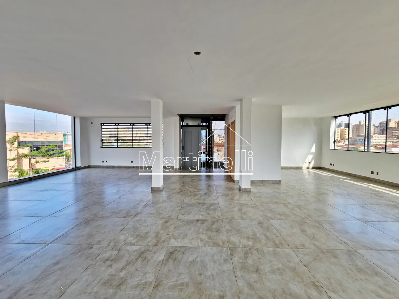 Alugar Comercial / Im&oacute;vel Comercial em Ribeir&atilde;o Preto R$ 24.000,00 - Foto 12