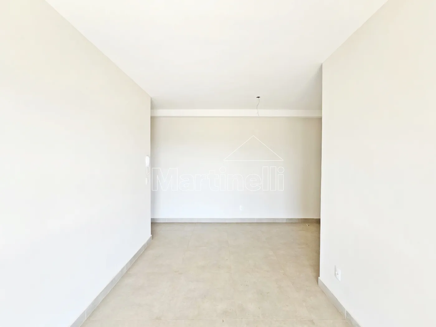 Alugar Apartamento / Padr&atilde;o em Ribeir&atilde;o Preto R$ 3.000,00 - Foto 4