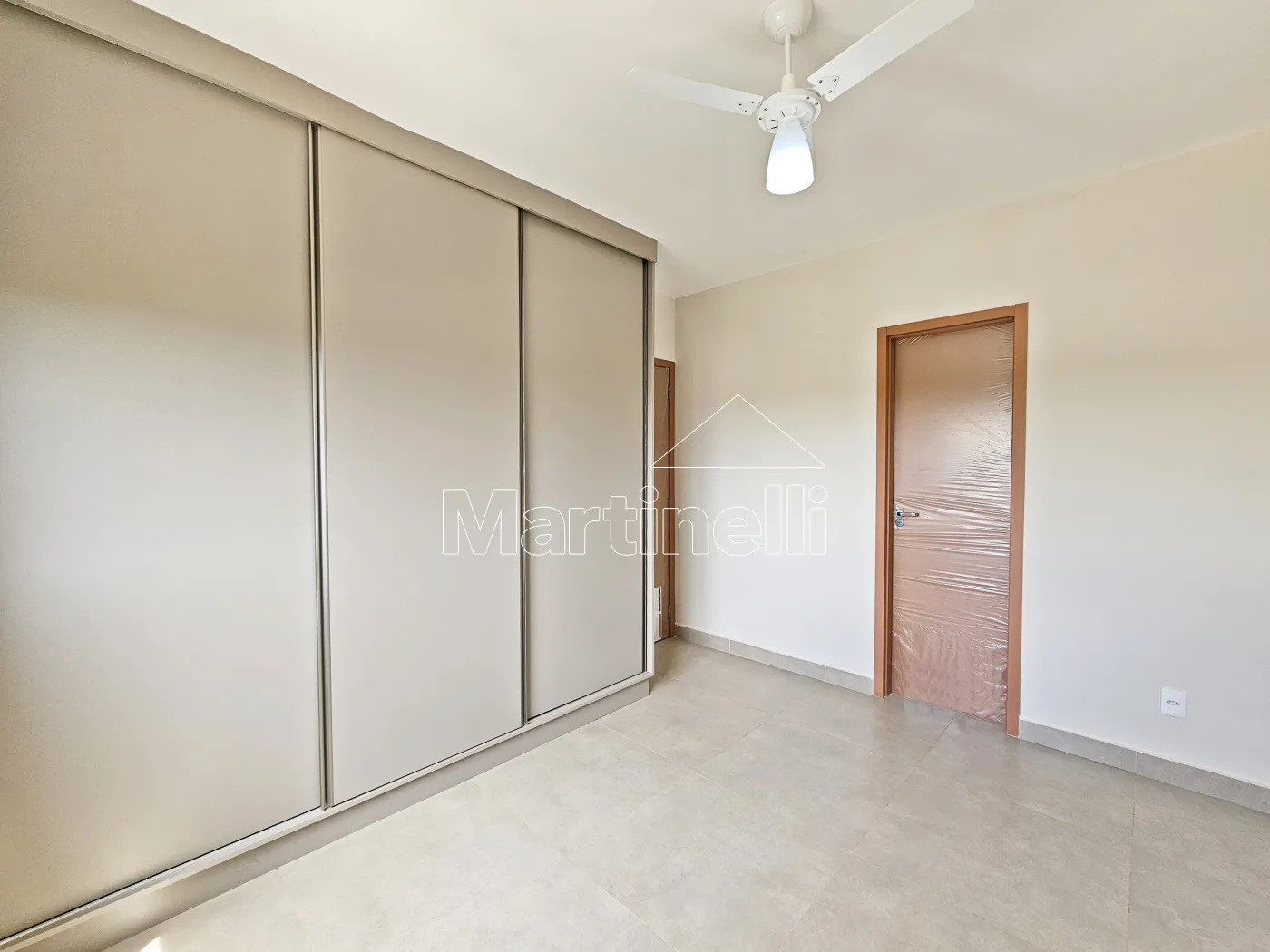 Alugar Apartamento / Padr&atilde;o em Ribeir&atilde;o Preto R$ 3.000,00 - Foto 14