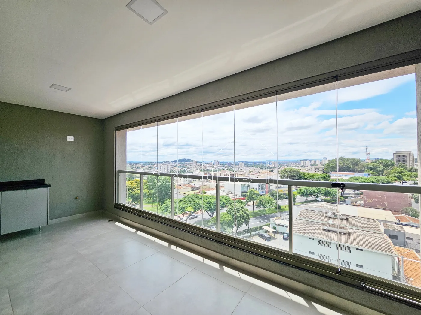 Alugar Apartamento / Padr&atilde;o em Ribeir&atilde;o Preto R$ 3.000,00 - Foto 17