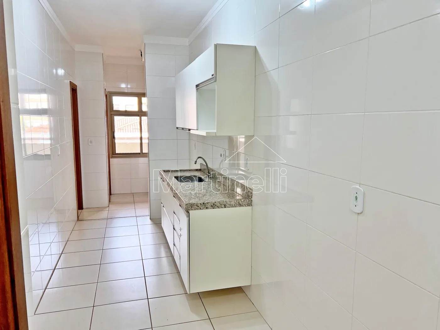 Alugar Apartamento / Padr&atilde;o em Ribeir&atilde;o Preto R$ 3.200,00 - Foto 3
