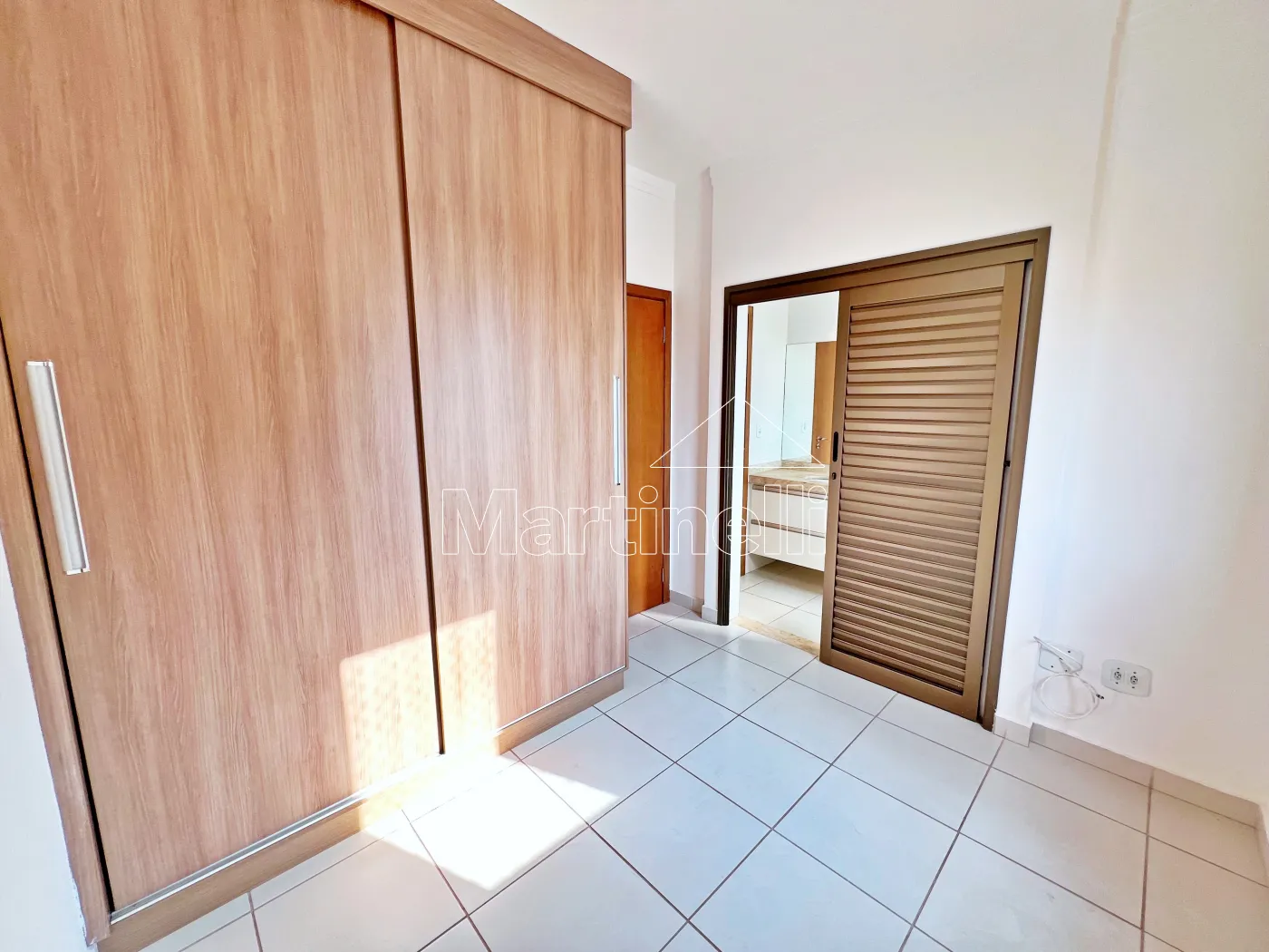 Alugar Apartamento / Padr&atilde;o em Ribeir&atilde;o Preto R$ 3.200,00 - Foto 12