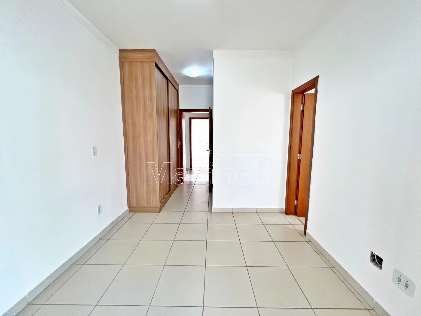 Alugar Apartamento / Padr&atilde;o em Ribeir&atilde;o Preto R$ 3.200,00 - Foto 15
