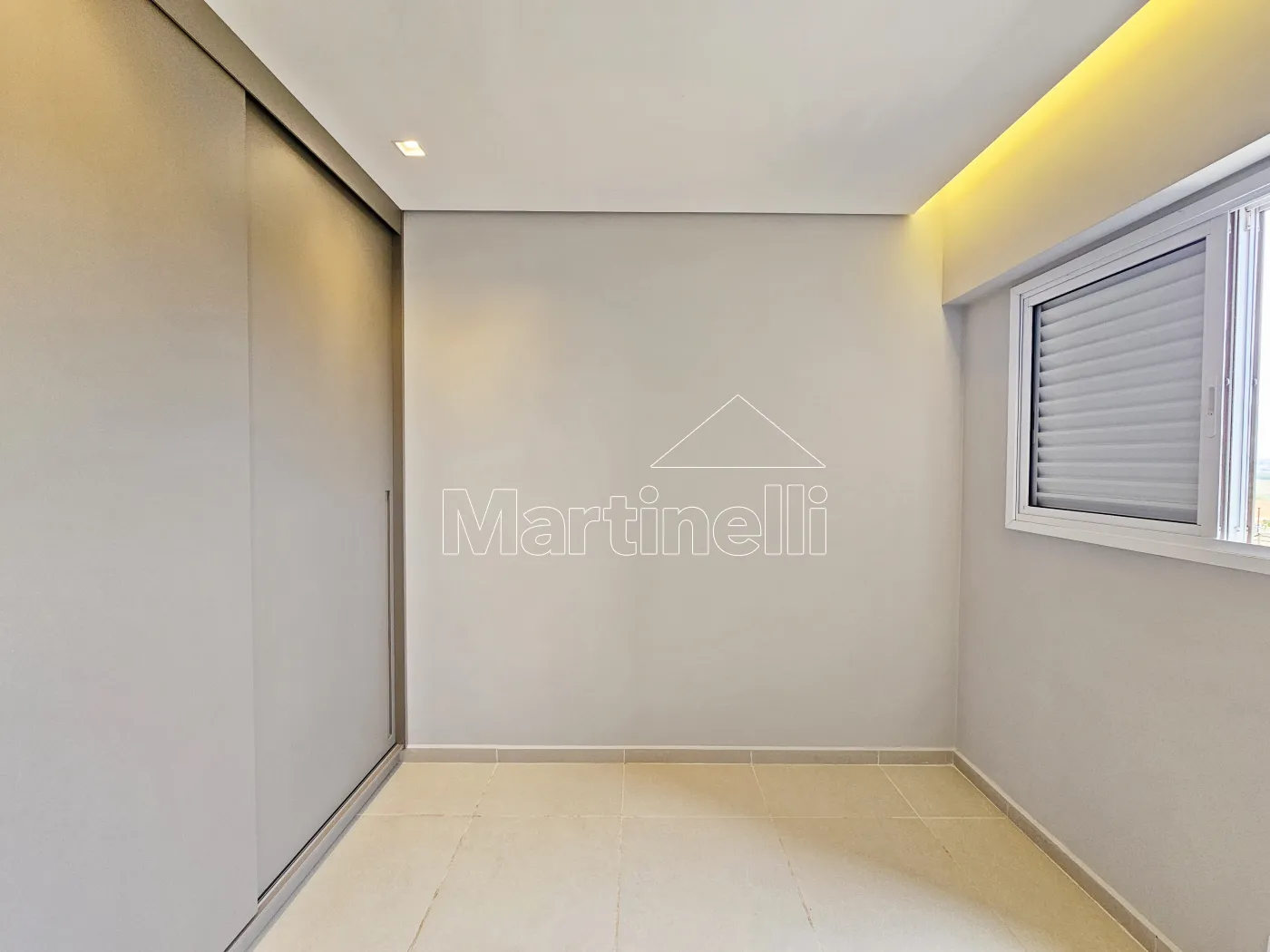 Alugar Apartamento / Padr&atilde;o em Ribeir&atilde;o Preto R$ 2.800,00 - Foto 12