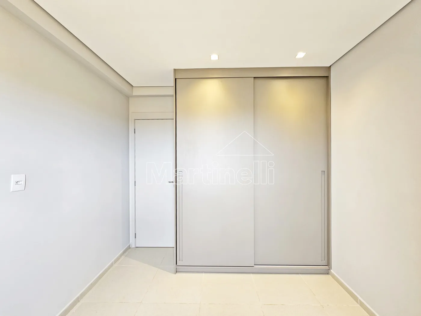 Alugar Apartamento / Padr&atilde;o em Ribeir&atilde;o Preto R$ 2.800,00 - Foto 13