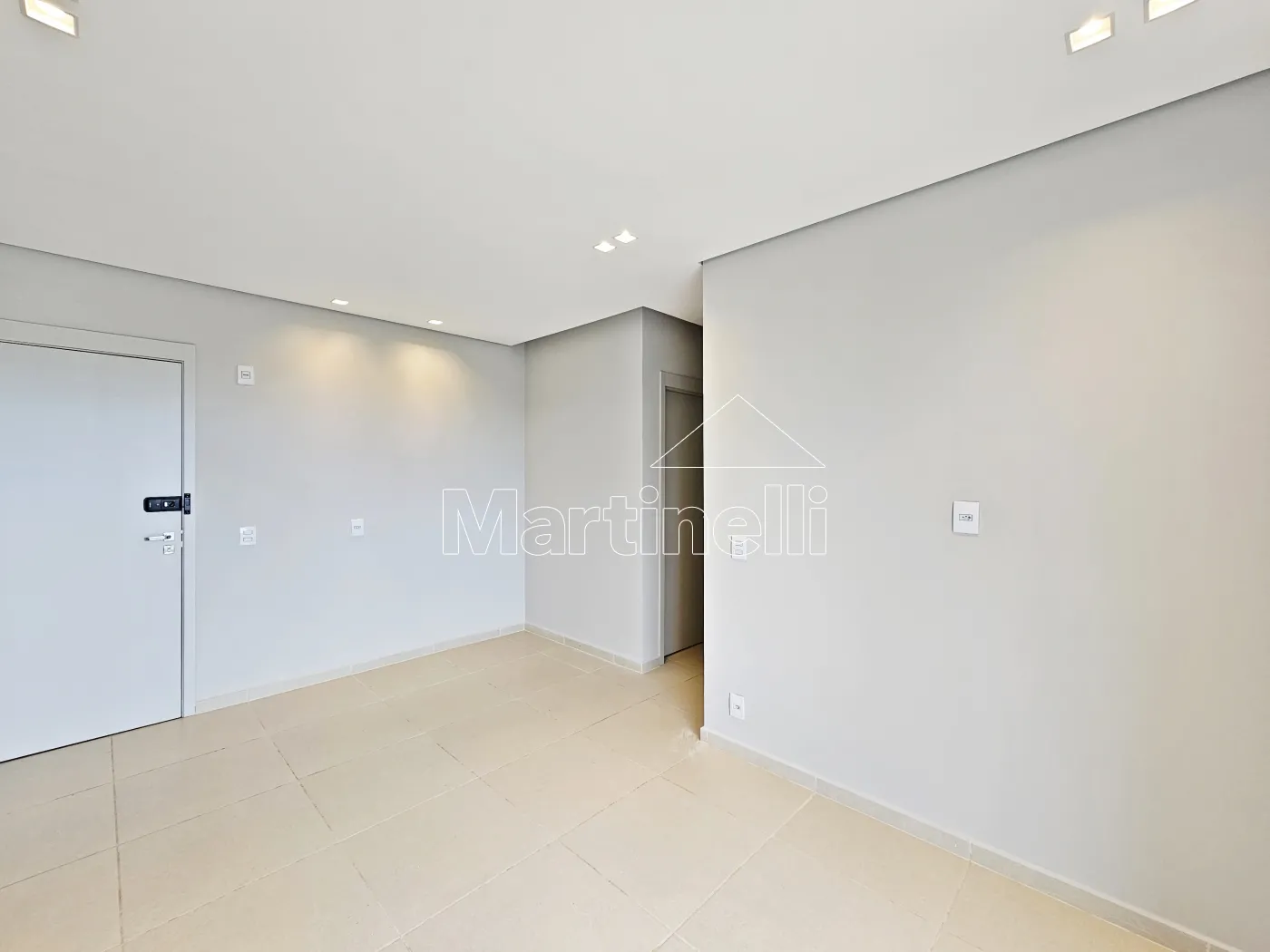 Alugar Apartamento / Padr&atilde;o em Ribeir&atilde;o Preto R$ 2.800,00 - Foto 4