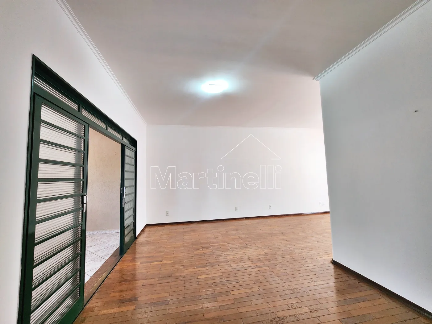 Alugar Casa / T&eacute;rrea Padr&atilde;o em Ribeir&atilde;o Preto R$ 3.500,00 - Foto 2