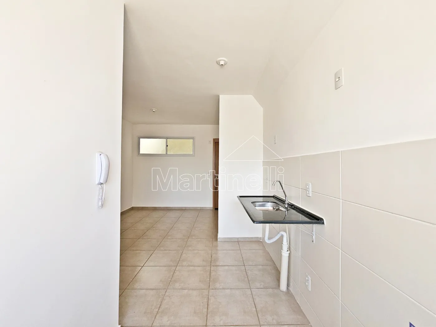 Alugar Apartamento / Padr&atilde;o em Ribeir&atilde;o Preto R$ 700,00 - Foto 6
