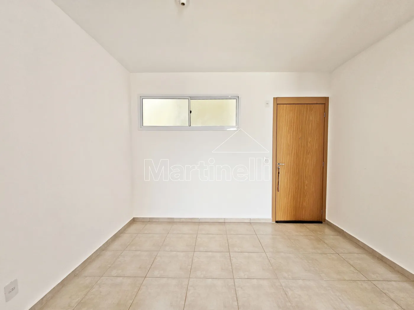 Alugar Apartamento / Padr&atilde;o em Ribeir&atilde;o Preto R$ 700,00 - Foto 3