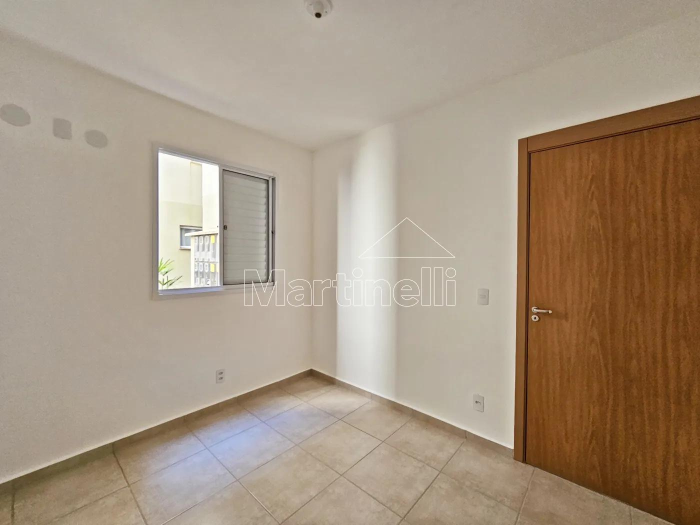 Alugar Apartamento / Padr&atilde;o em Ribeir&atilde;o Preto R$ 700,00 - Foto 11