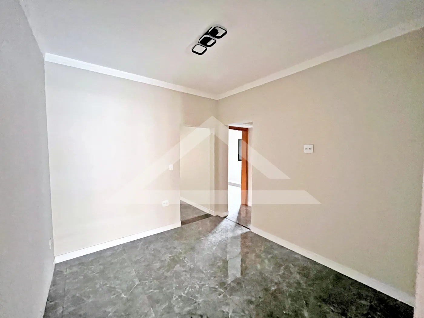 Alugar Casa / T&eacute;rrea Padr&atilde;o em Ribeir&atilde;o Preto R$ 770,00 - Foto 3