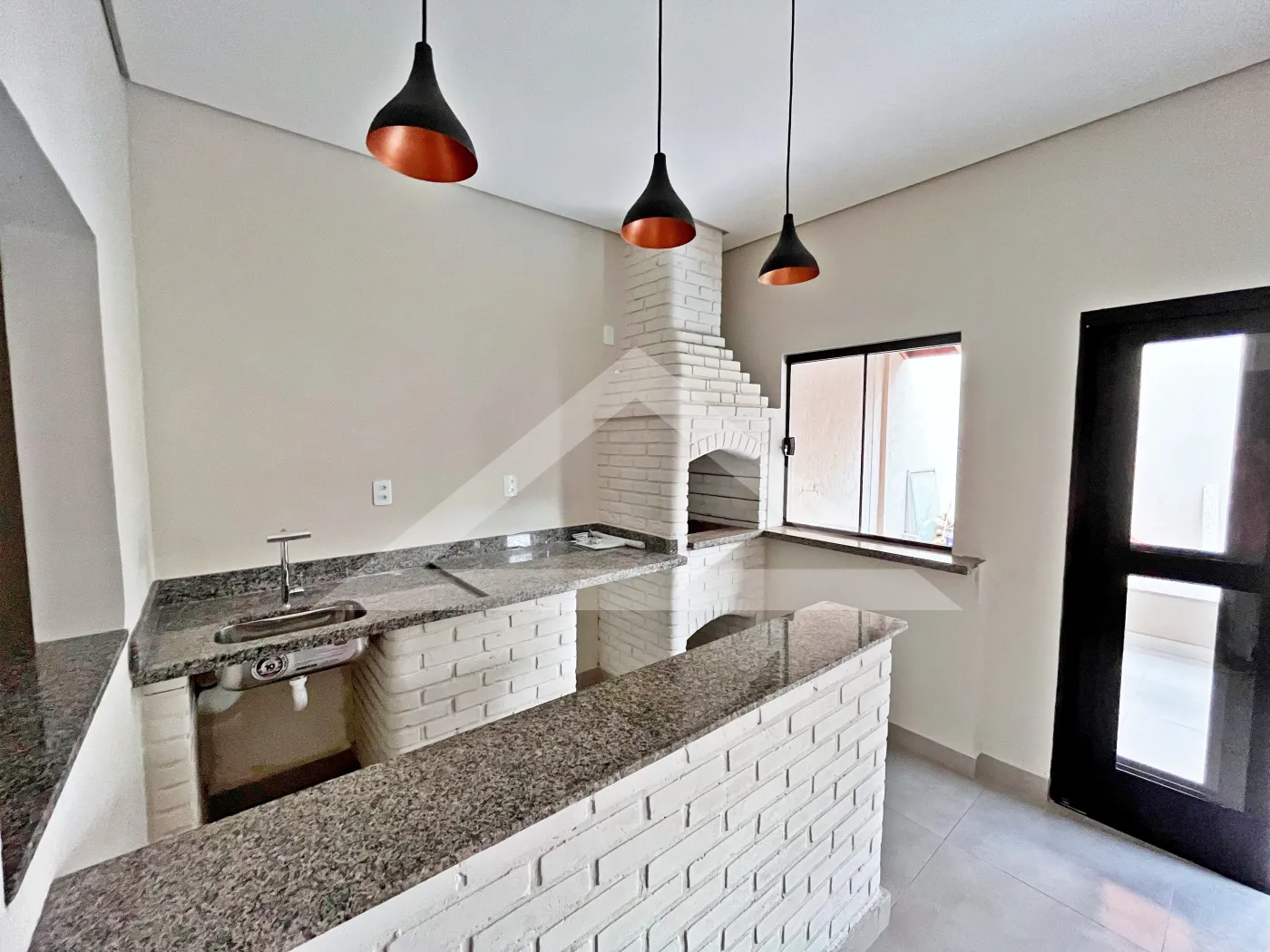 Alugar Casa / T&eacute;rrea Padr&atilde;o em Ribeir&atilde;o Preto R$ 770,00 - Foto 1