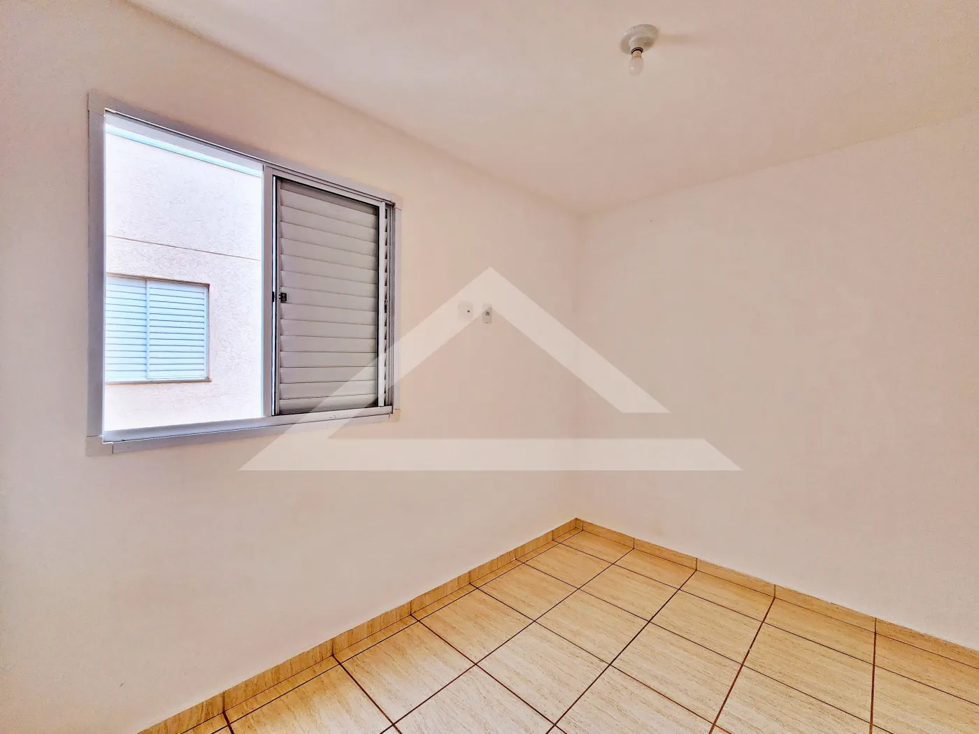 Alugar Apartamento / Padr&atilde;o em Ribeir&atilde;o Preto R$ 800,00 - Foto 9