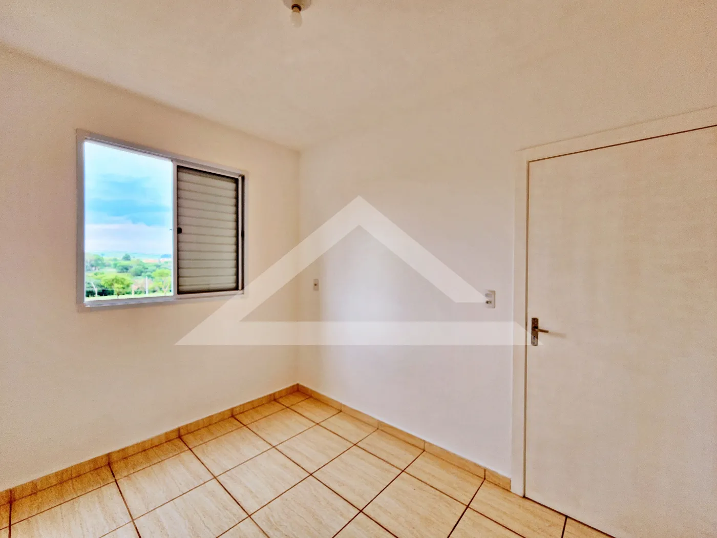 Alugar Apartamento / Padr&atilde;o em Ribeir&atilde;o Preto R$ 800,00 - Foto 14