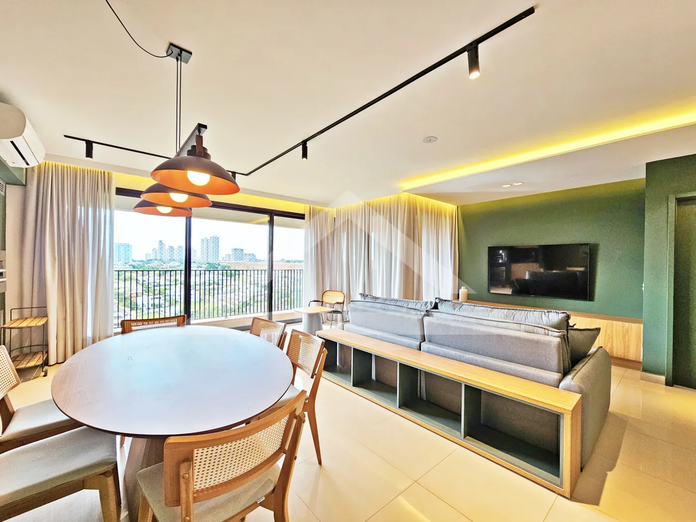 Alugar Apartamento / Padr&atilde;o em Ribeir&atilde;o Preto R$ 8.170,00 - Foto 2