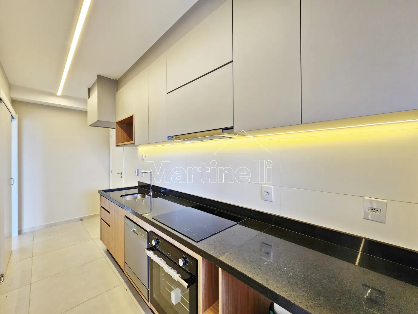 Alugar Apartamento / Padr&atilde;o em Ribeir&atilde;o Preto R$ 6.900,00 - Foto 12