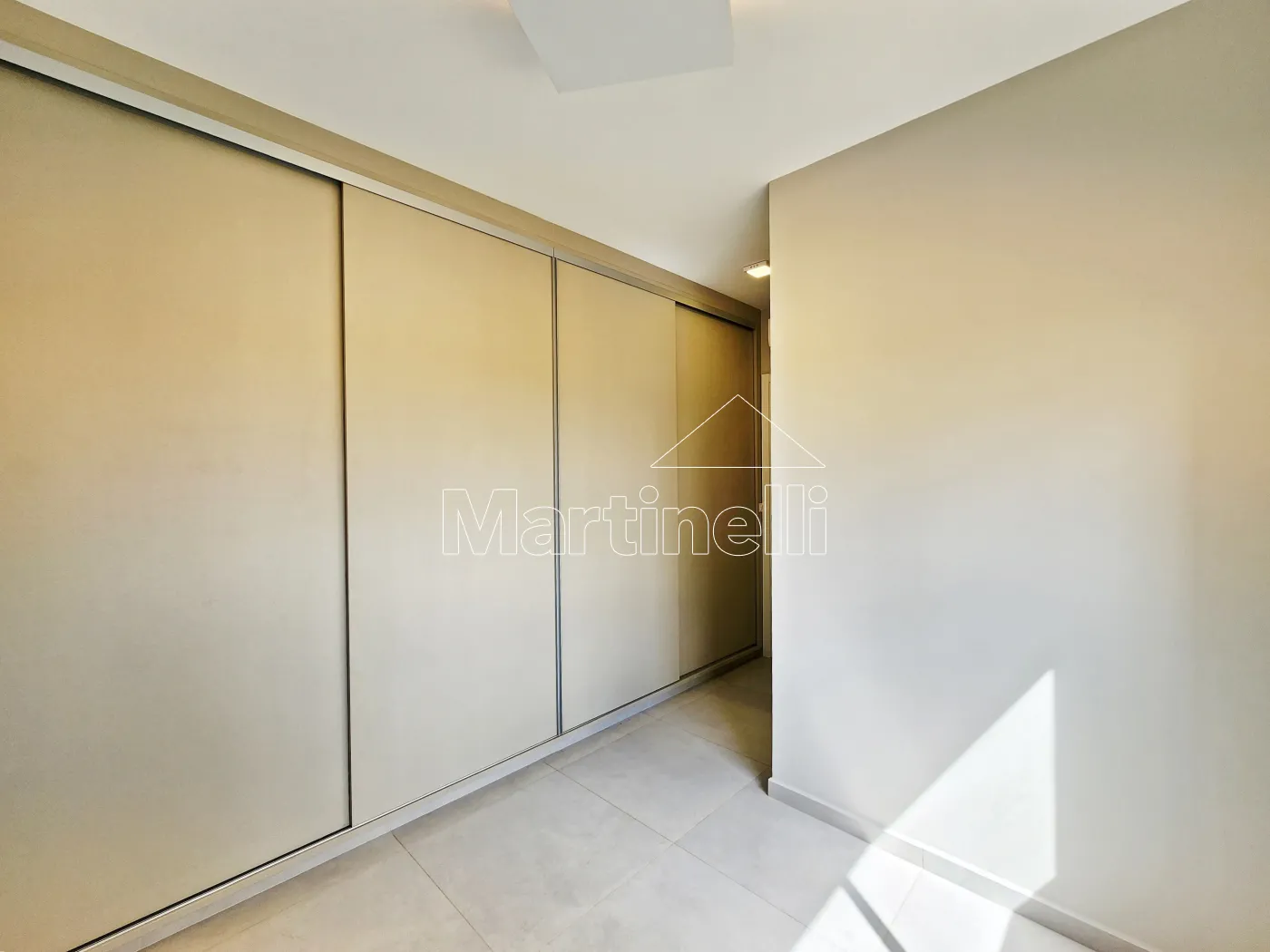 Alugar Apartamento / Padr&atilde;o em Ribeir&atilde;o Preto R$ 6.900,00 - Foto 18
